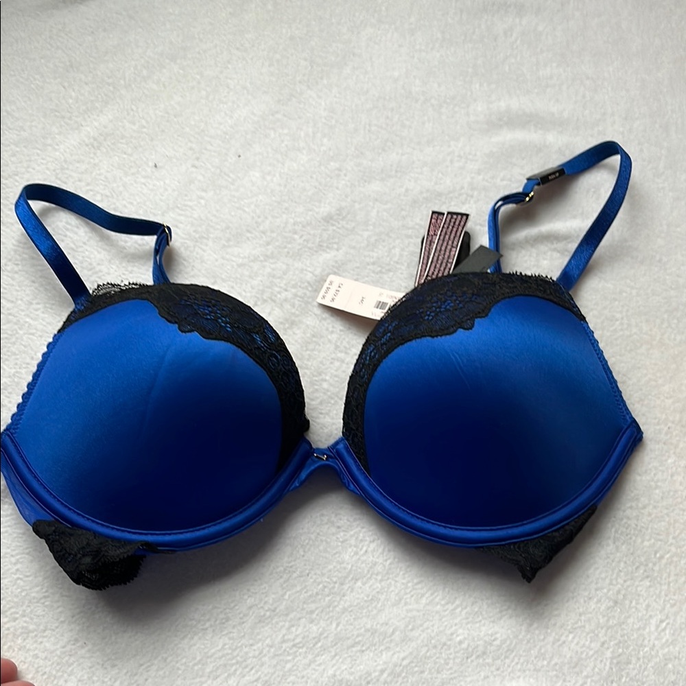 Victoria's Secret Blue and Black Push-Up Bra